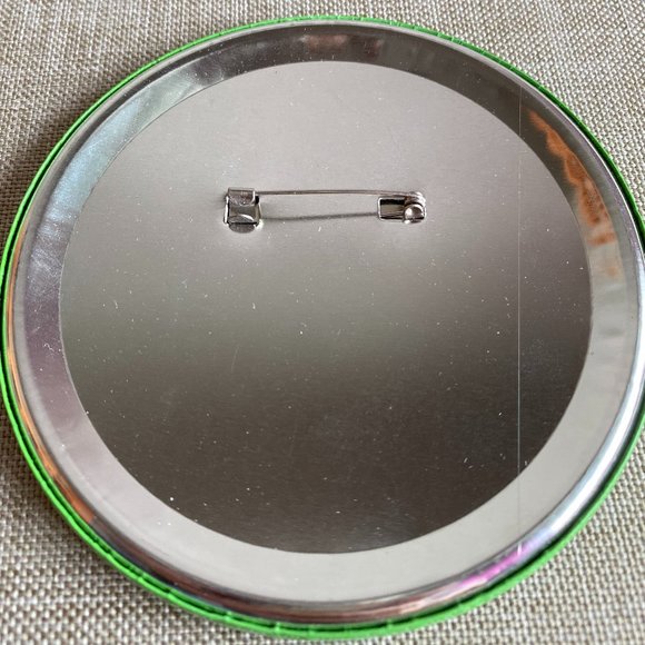 Hallmark Saint Patricks Day Pinch Protection Pin - Picture 2 of 4